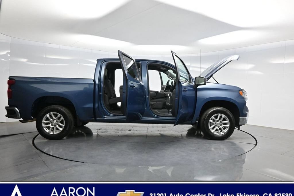 Used 2024 Chevrolet Silverado 1500 LT AWD/4WD image 3