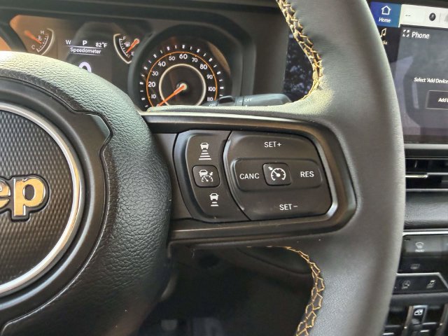 Used 2024 Jeep Wrangler Unlimited Sport AWD/4WD image 27