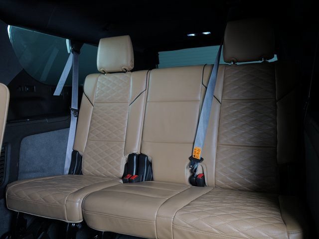Used 2023 Cadillac Escalade ESV Sport AWD/4WD image 25