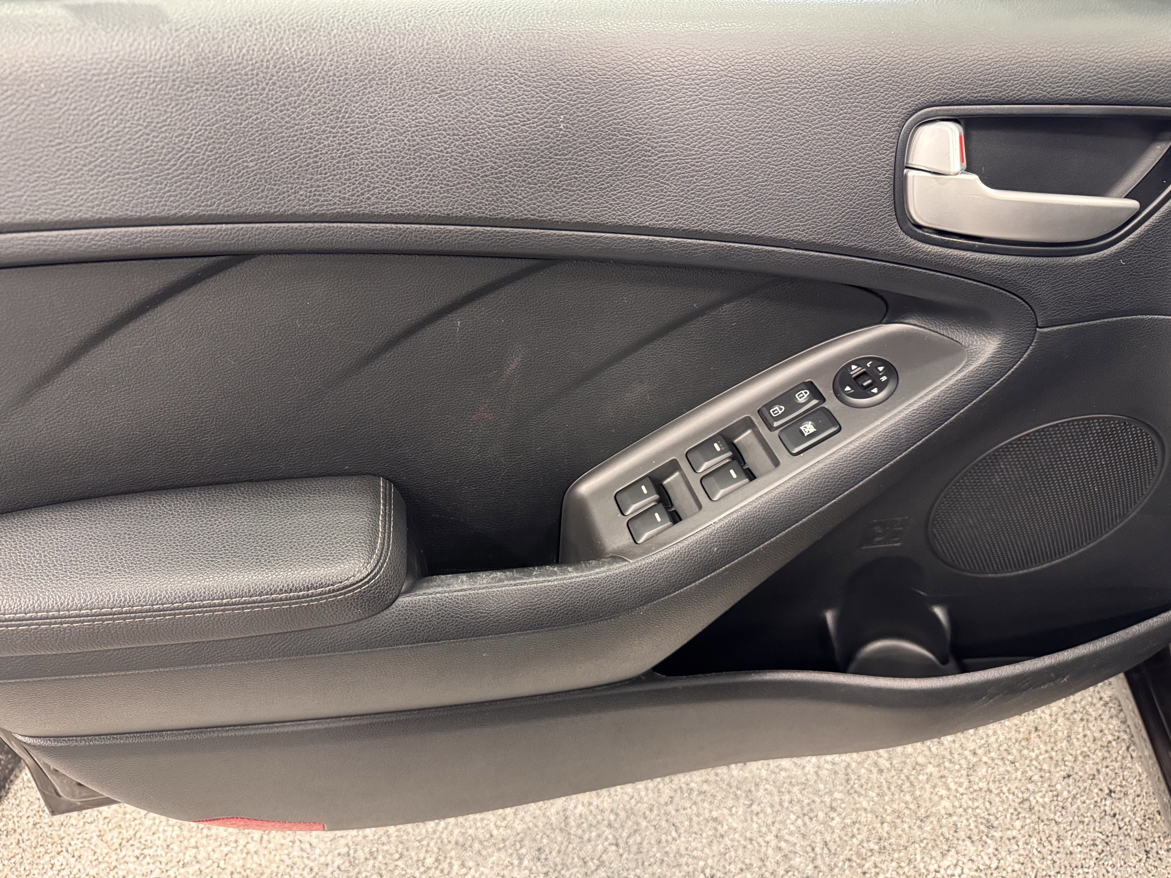 Used 2018 Kia Forte LX image 20