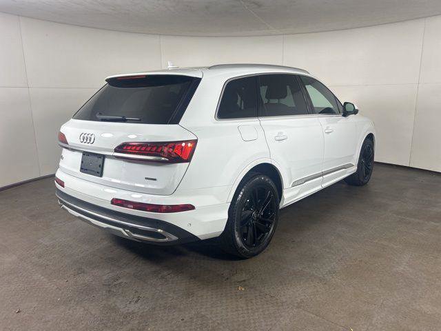 Certified 2023 Audi Q7 2.0T Premium Plus AWD/4WD image 7