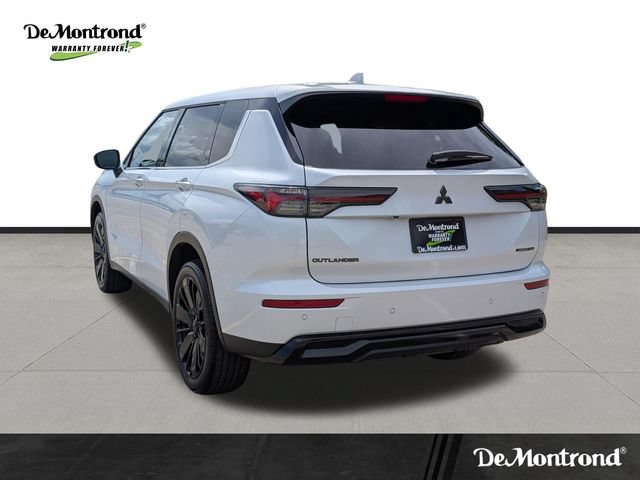 New 2026 Mitsubishi Outlander LE FWD image 7