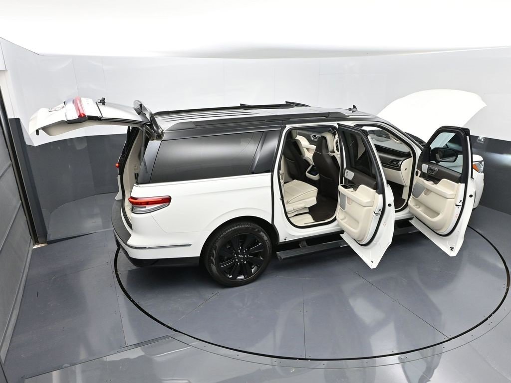 Used 2024 Lincoln Navigator L Black Label image 50