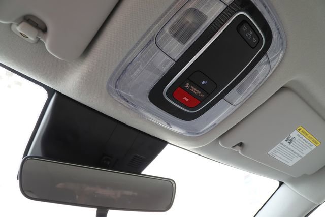 Used 2025 Hyundai Kona SEL image 38