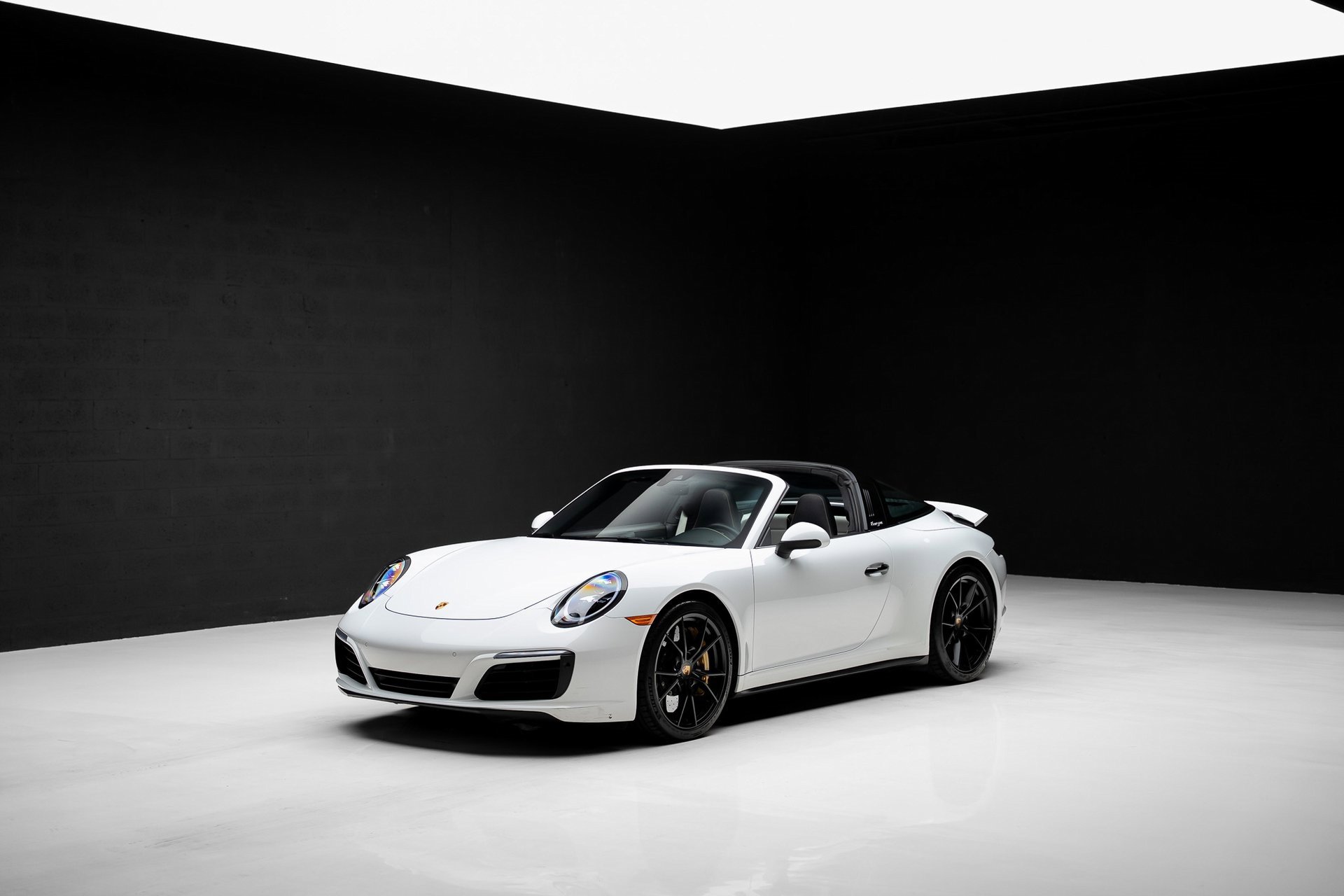 Used 2019 Porsche 911 Targa 4S image 6