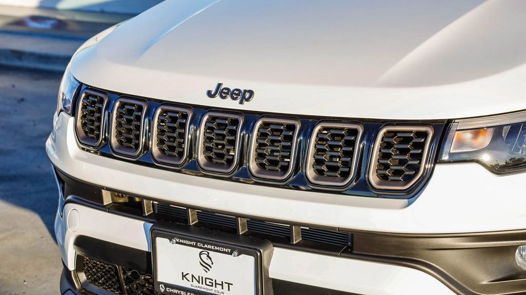 New 2026 Jeep Compass Latitude AWD/4WD image 6