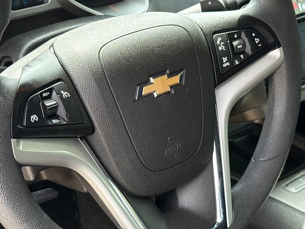 Used 2013 Chevrolet Camaro LS RWD image 29