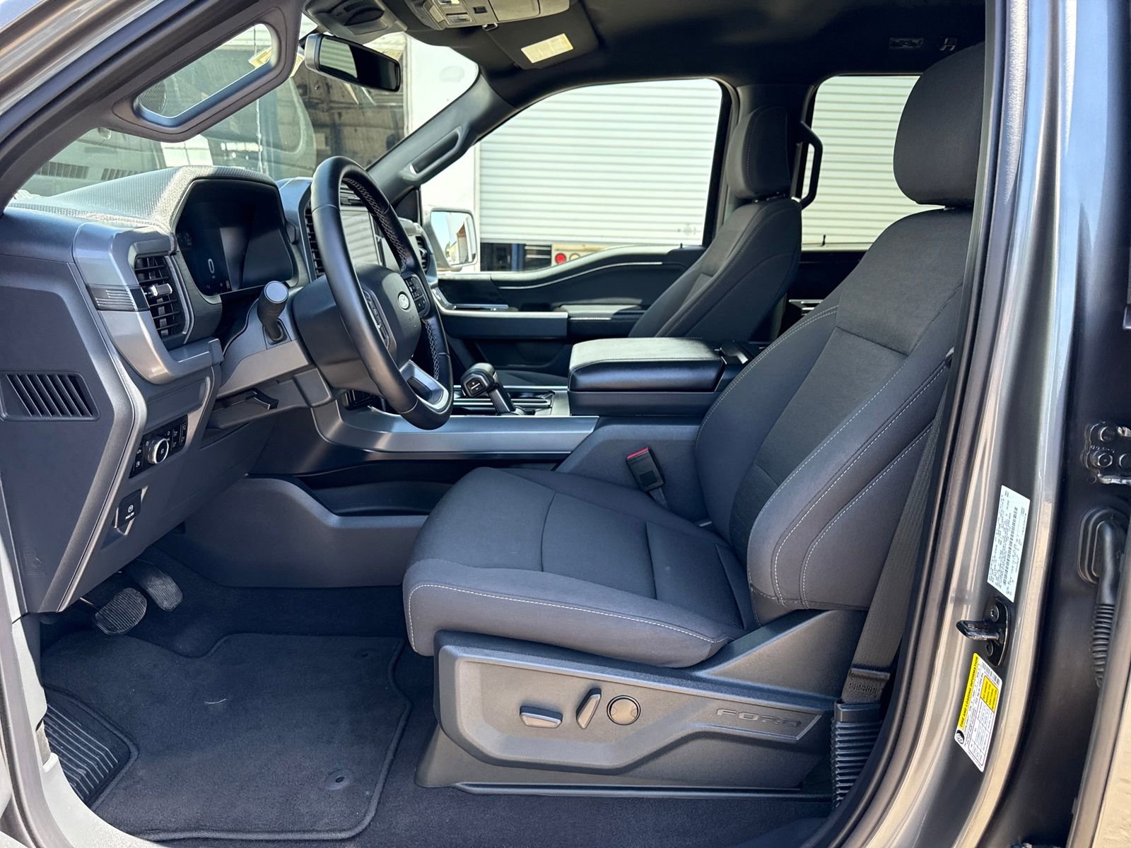 Used 2025 Ford F150 XLT w/ Equipment Group 302A MID AWD/4WD image 9
