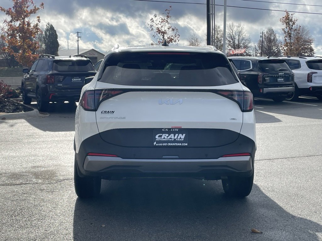 New 2026 Kia Sportage EX image 6