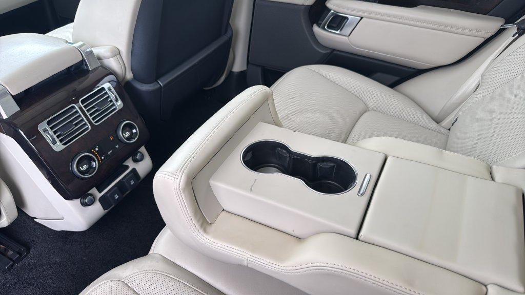 Used 2018 Land Rover Range Rover Supercharged AWD/4WD image 44