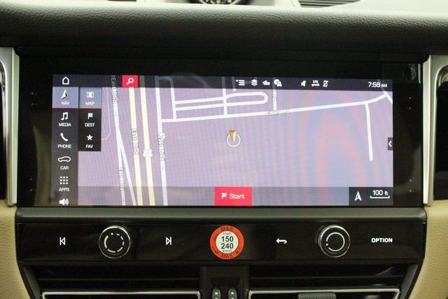 New 2024 Porsche Macan image 20