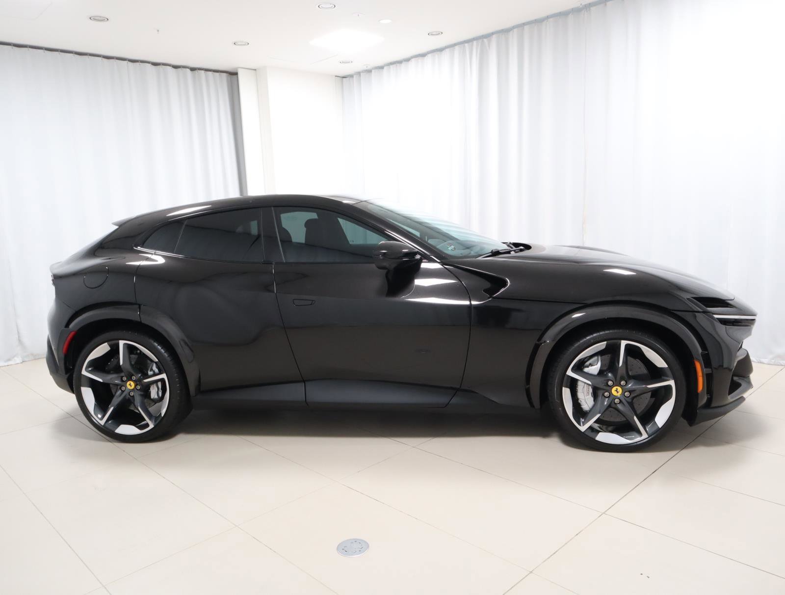 Used 2024 Ferrari Purosangue AWD AWD image 8