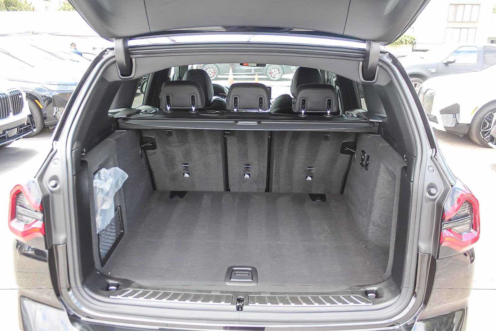 Certified 2023 BMW X3 sDrive30i w/ Premium Package RWD image 33