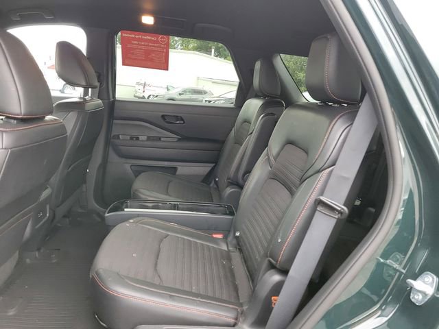 Used 2024 Nissan Pathfinder Rock Creek image 17