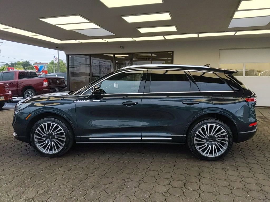 Used 2022 Lincoln Corsair Reserve w/ Sport Package AWD/4WD image 8