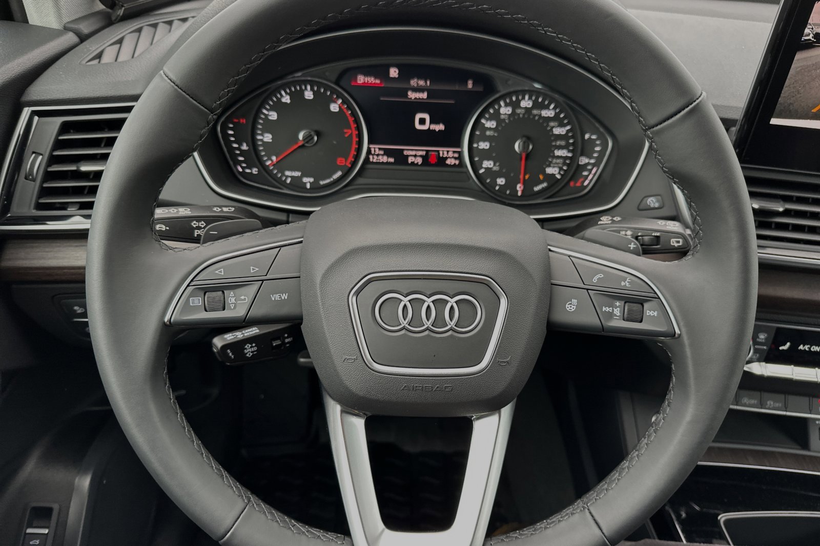 Certified 2025 Audi Q5 2.0T Premium image 22