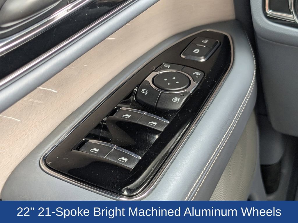 Used 2021 Lincoln Navigator L Black Label w/ Cargo Convenience Package image 23