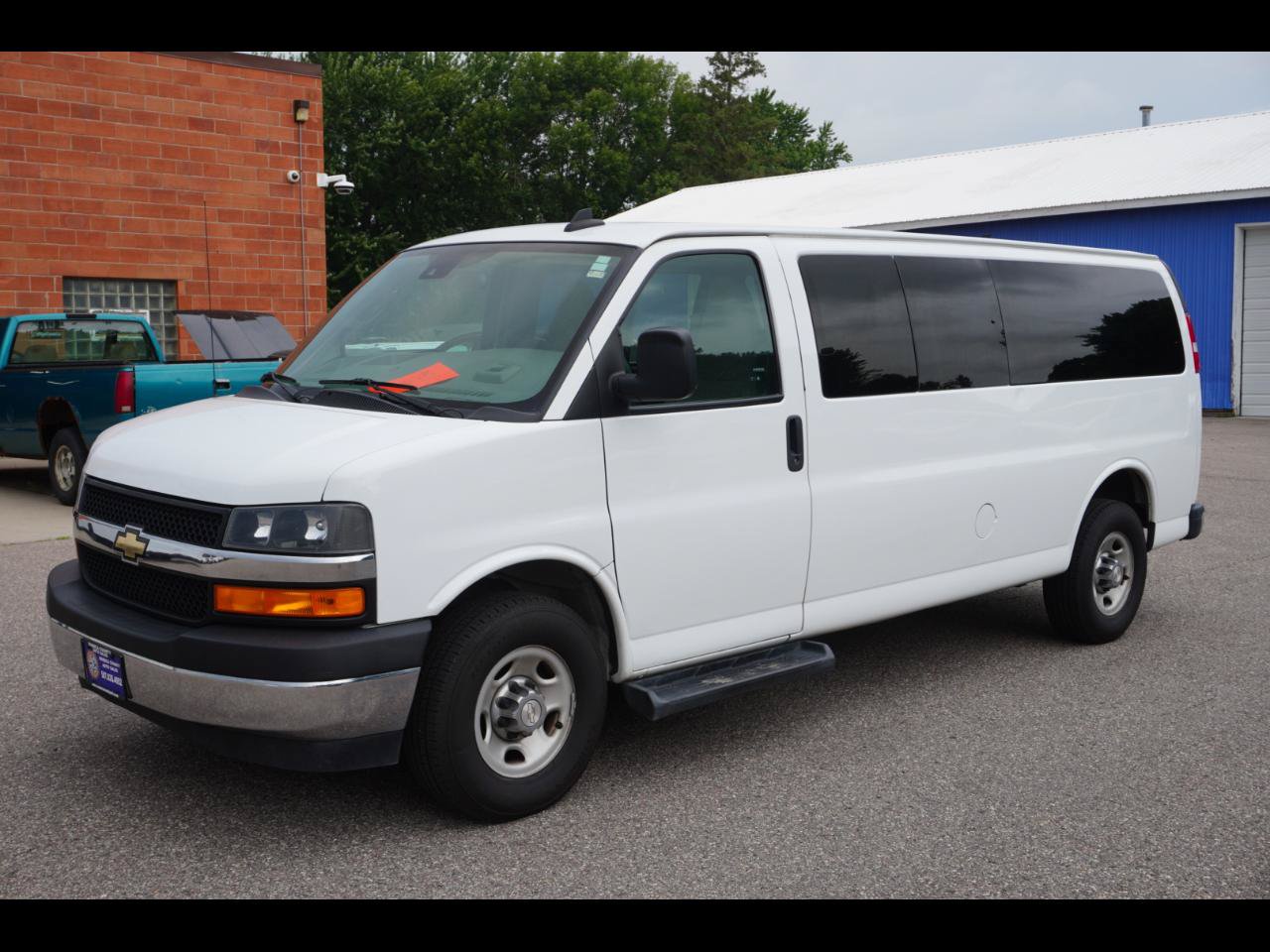 Used 2019 Chevrolet Express 3500 LT w/ LT Preferred Equipment Group RWD image 1