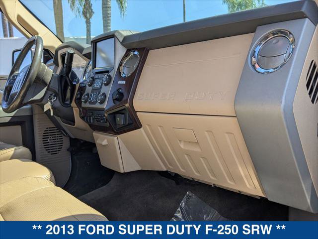 Used 2013 Ford F250 Lariat w/ Lariat Interior Pkg image 22