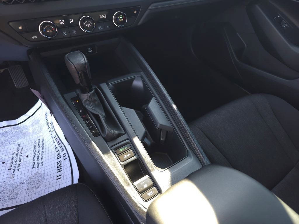 Used 2024 Honda Accord EX image 17