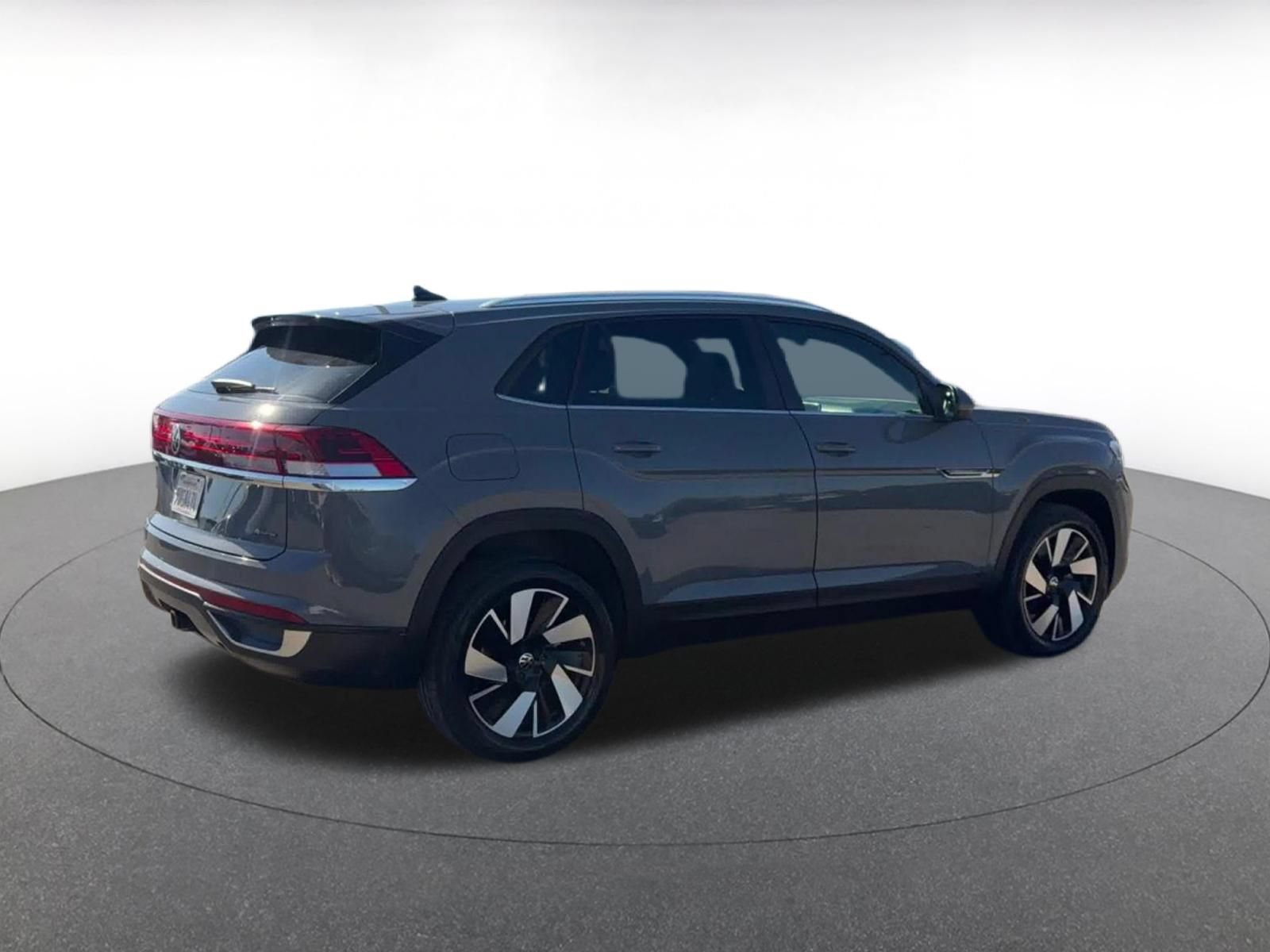 Used 2026 Volkswagen Atlas Cross Sport SE AWD/4WD image 14