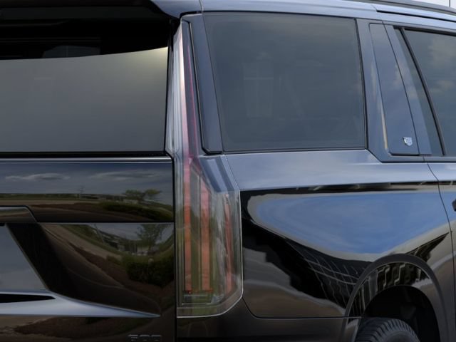 New 2026 Cadillac Escalade ESV Platinum Sport w/ LPO, ONYX Package AWD/4WD image 11