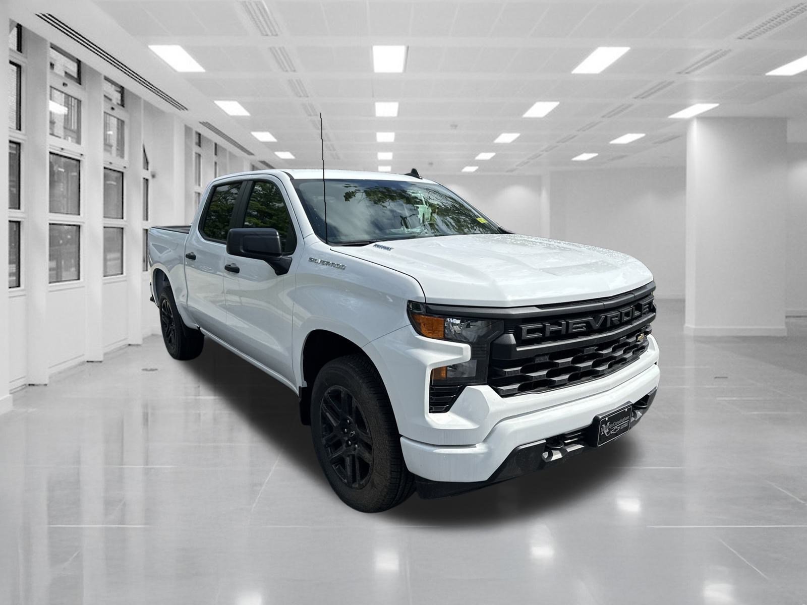 New 2025 Chevrolet Silverado 1500 Custom image 3