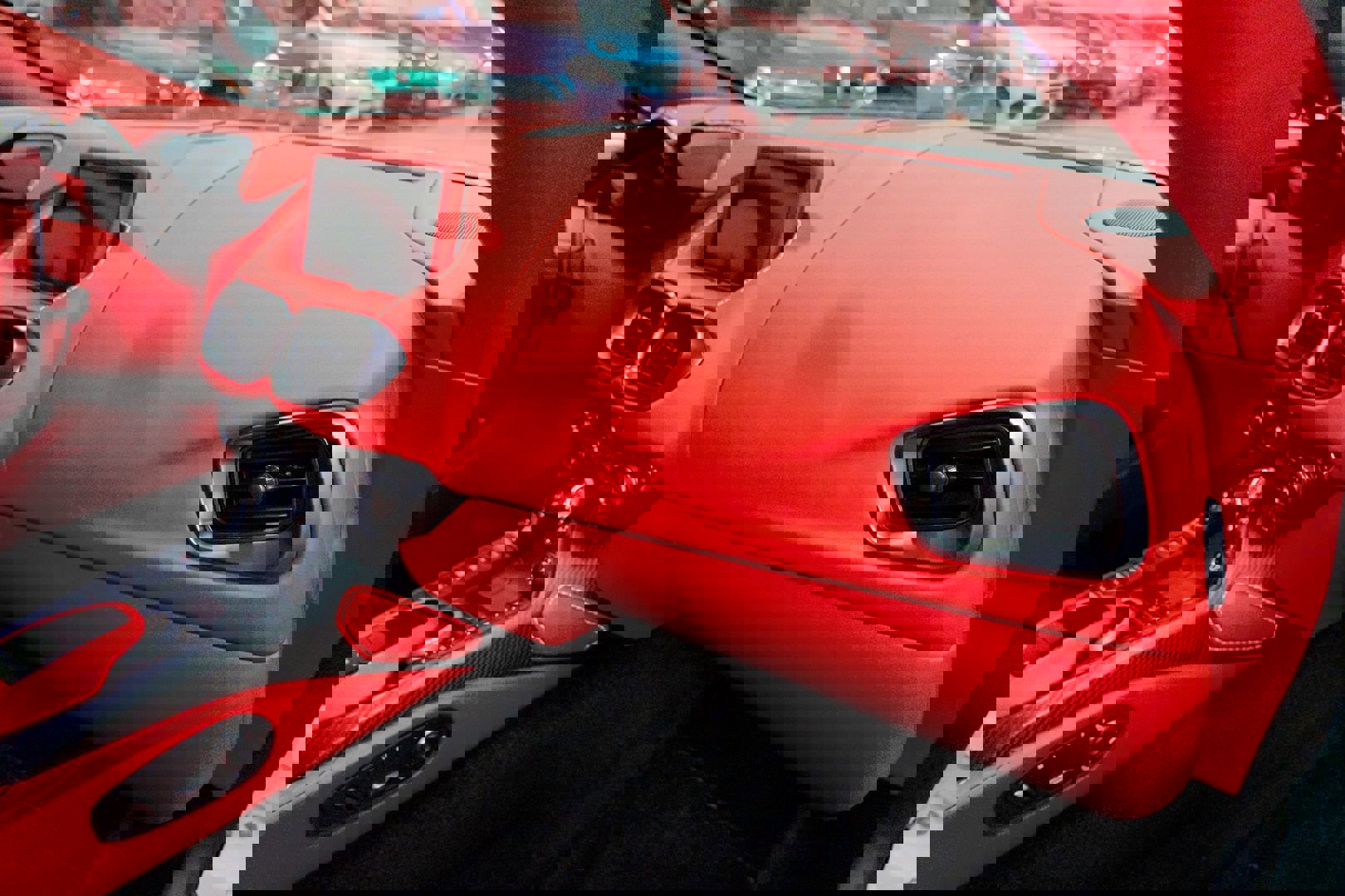 Used 2019 Aston Martin V8 Vantage Coupe image 33