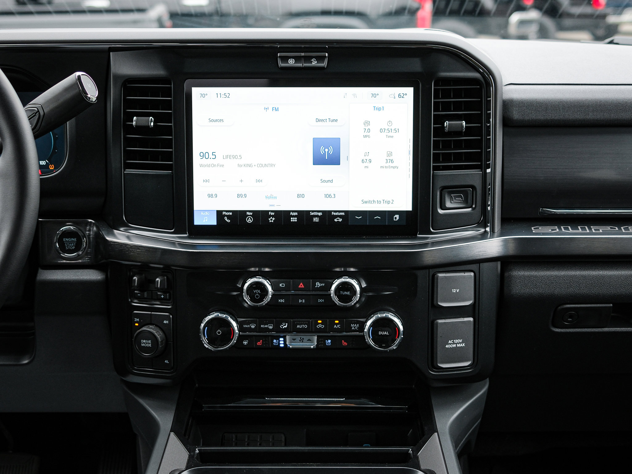 Used 2026 Ford F450 Lariat w/ FX4 Off-Road Package image 30