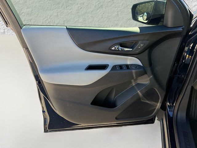 Used 2020 Chevrolet Equinox LS image 20