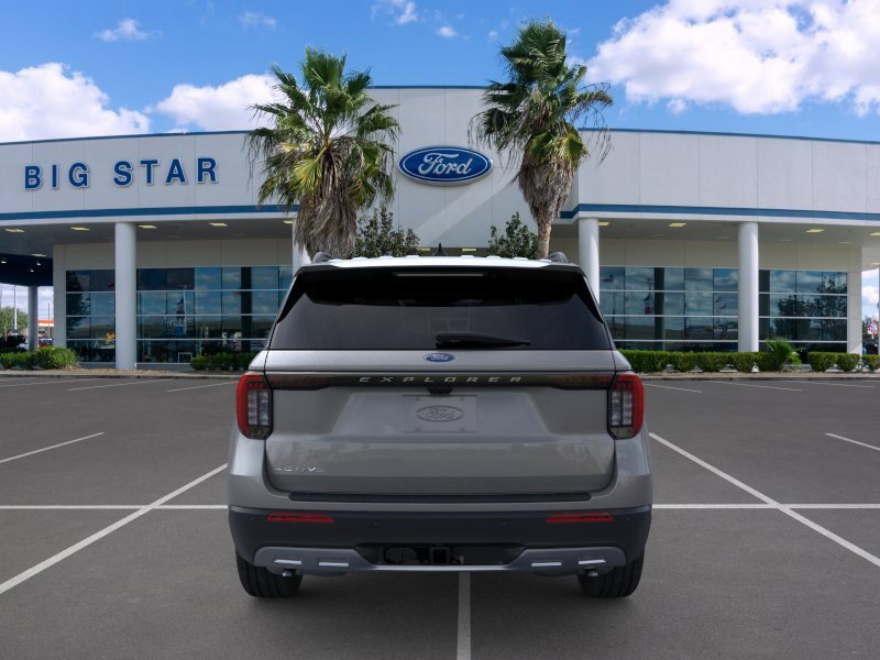 New 2026 Ford Explorer Active w/ Active Comfort Package image 6