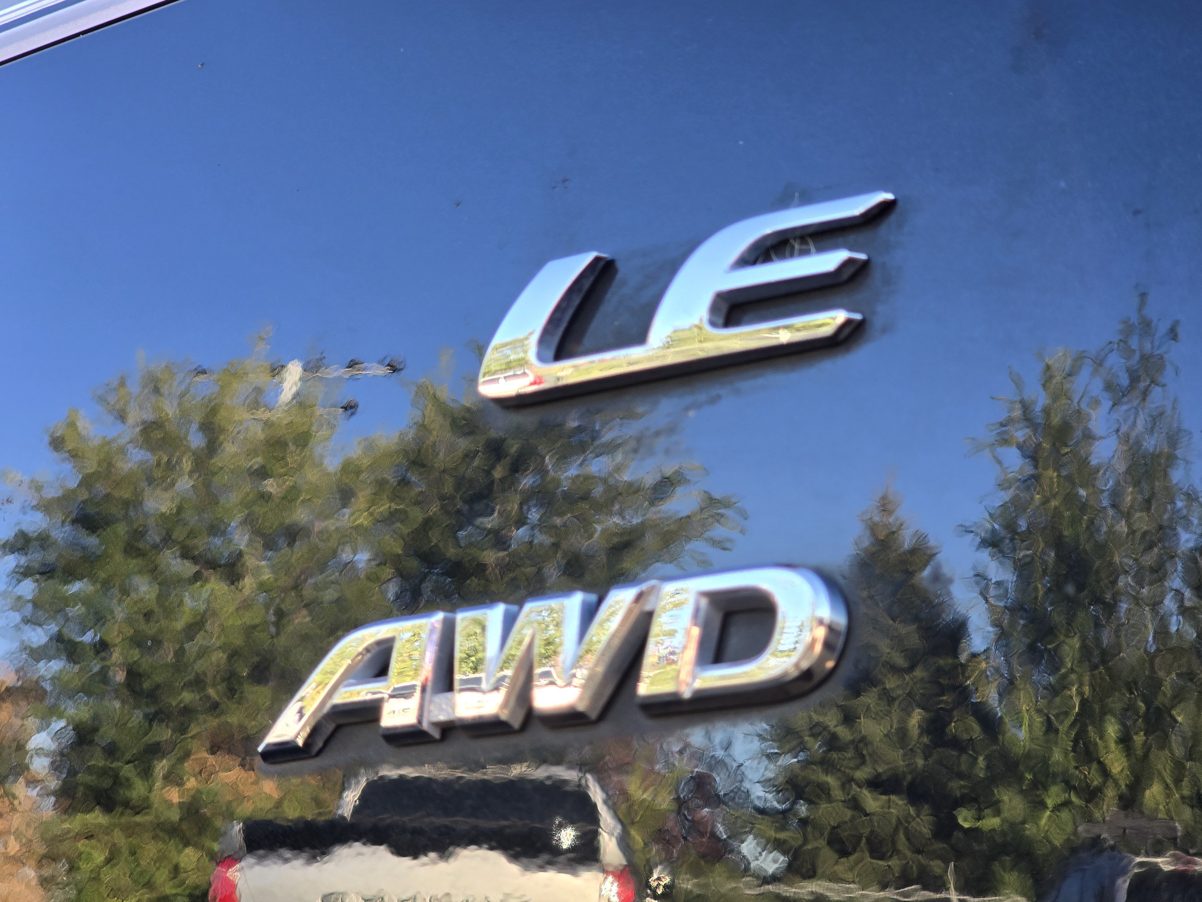 Certified 2024 Toyota Corolla Cross LE AWD/4WD image 29
