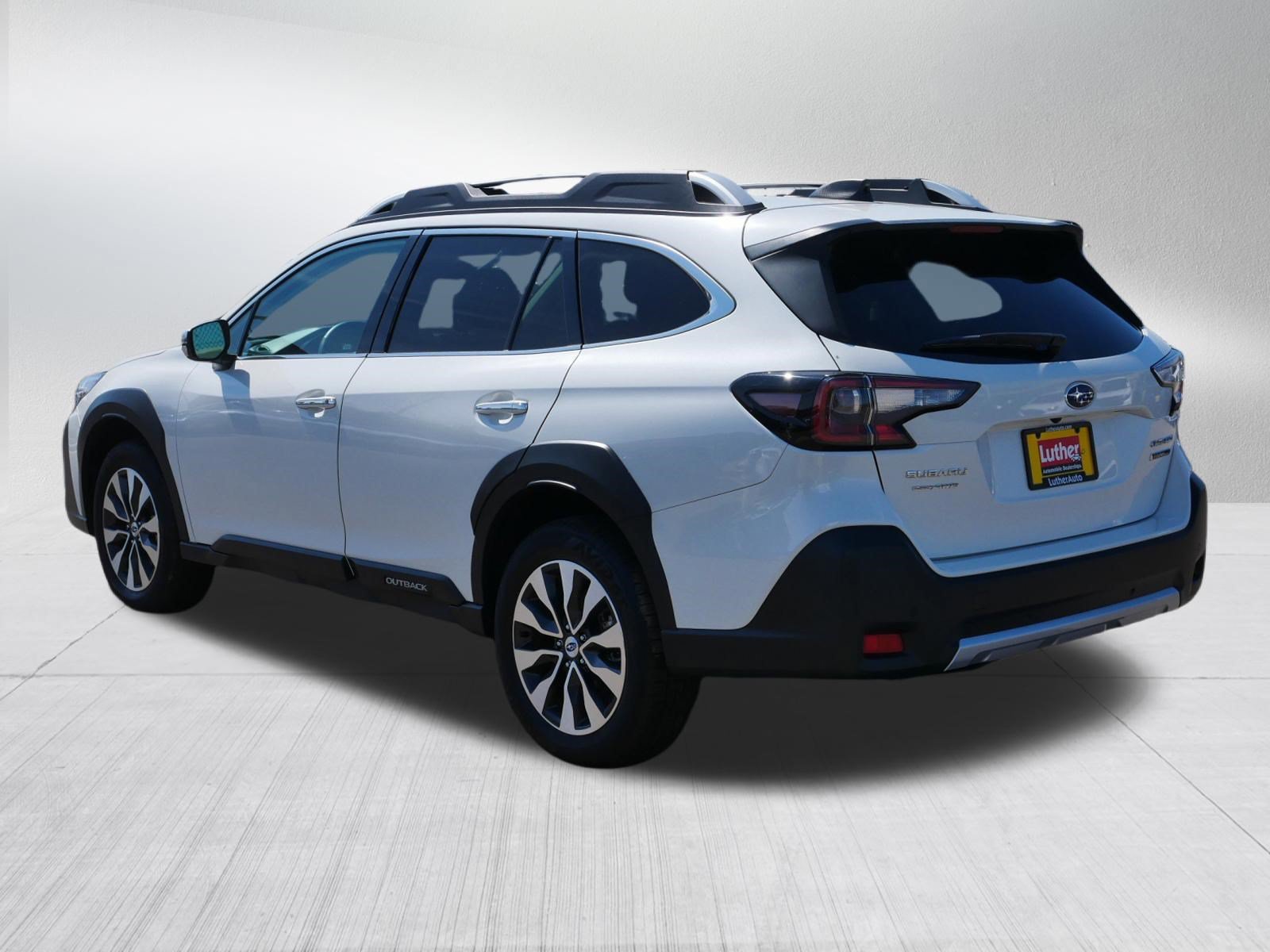 Certified 2025 Subaru Outback Touring XT AWD/4WD image 5