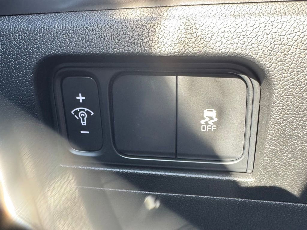 New 2026 Kia Sorento S w/ S Panoramic Sunroof Package image 31