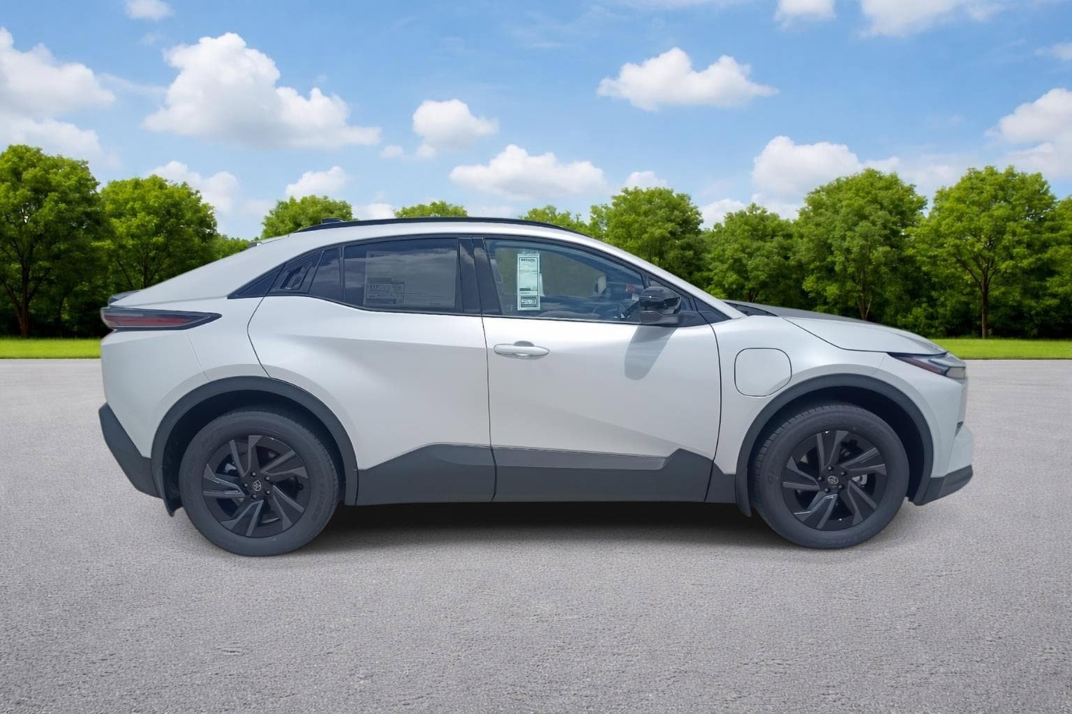 New 2026 Toyota C-HR AWD/4WD image 8
