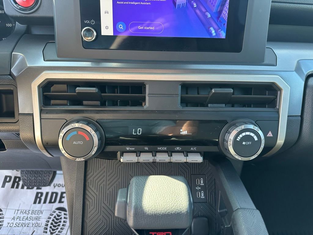 Used 2024 Toyota Tacoma TRD Off-Road image 16