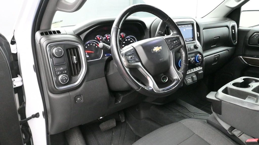 Used 2020 Chevrolet Silverado 1500 LT w/ Texas Edition RWD image 10