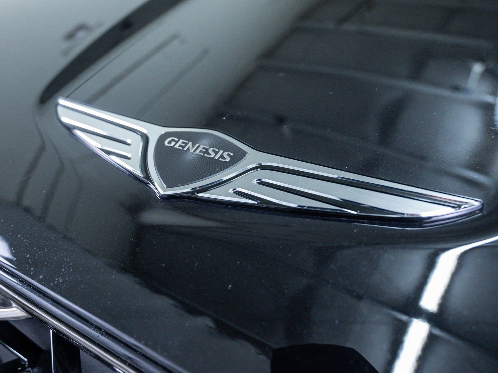 Used 2026 Genesis GV70 2.5T Sport Prestige AWD/4WD image 5