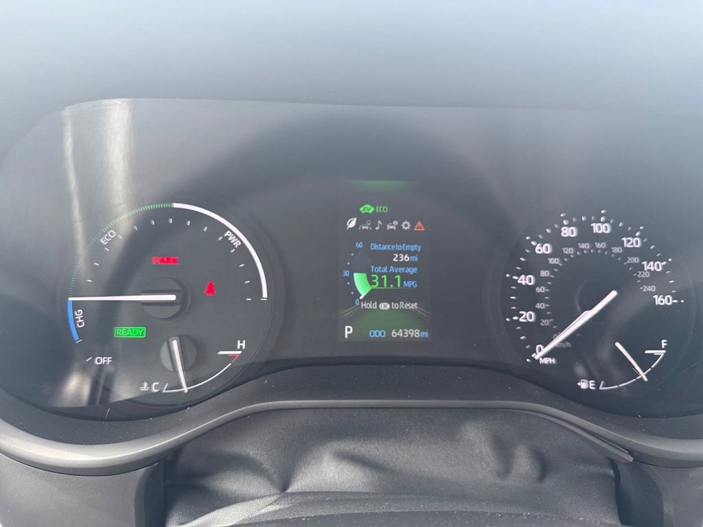 Used 2024 Toyota Sienna XLE FWD image 22