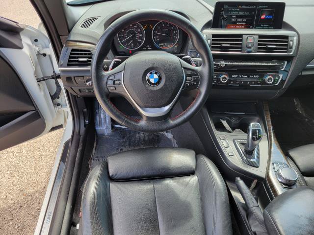 Used 2017 BMW 230i Convertible w/ Premium Package RWD image 9