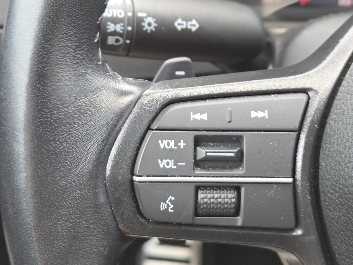Used 2024 Honda Accord Sport image 32