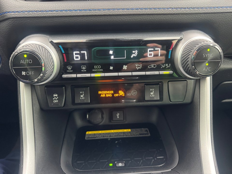 Used 2021 Toyota RAV4 XSE image 22