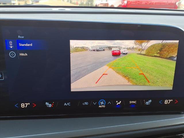 New 2026 Chevrolet Traverse LT image 26