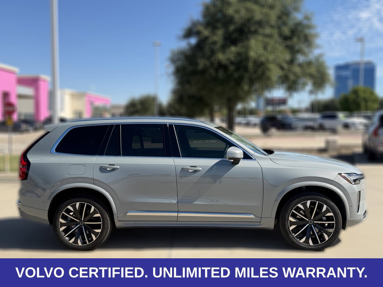 Certified 2026 Volvo XC90 B6 Plus AWD/4WD image 9