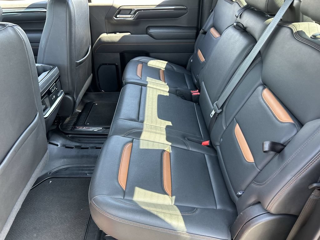 Used 2024 GMC Sierra 1500 AT4 AWD/4WD image 25