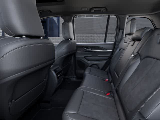 New 2026 Jeep Grand Cherokee Altitude AWD/4WD image 23