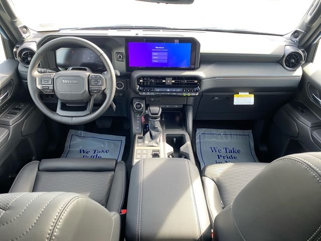 New 2027 Toyota Land Cruiser w/ Premium Package AWD/4WD image 21