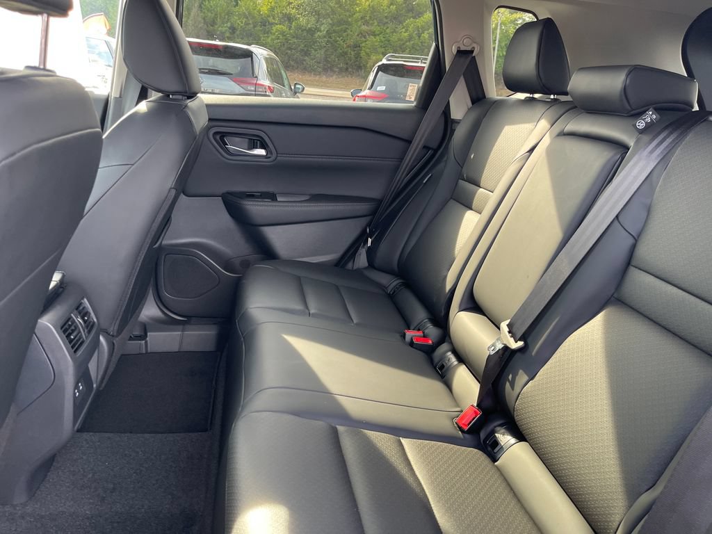 New 2026 Nissan Rogue Dark Armor AWD/4WD image 14