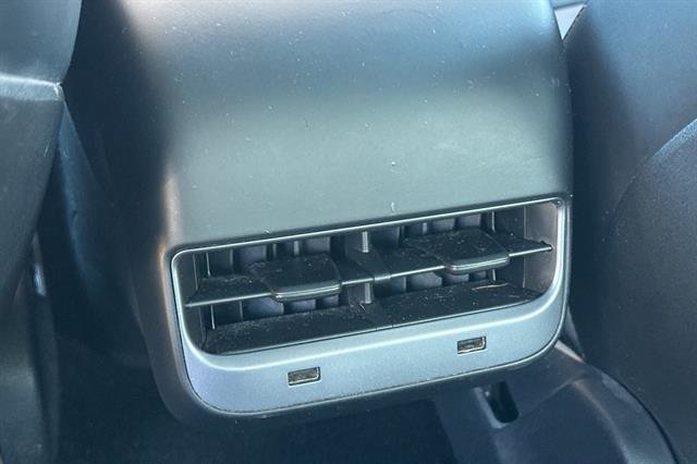 Used 2017 Tesla Model 3 Long Range image 13