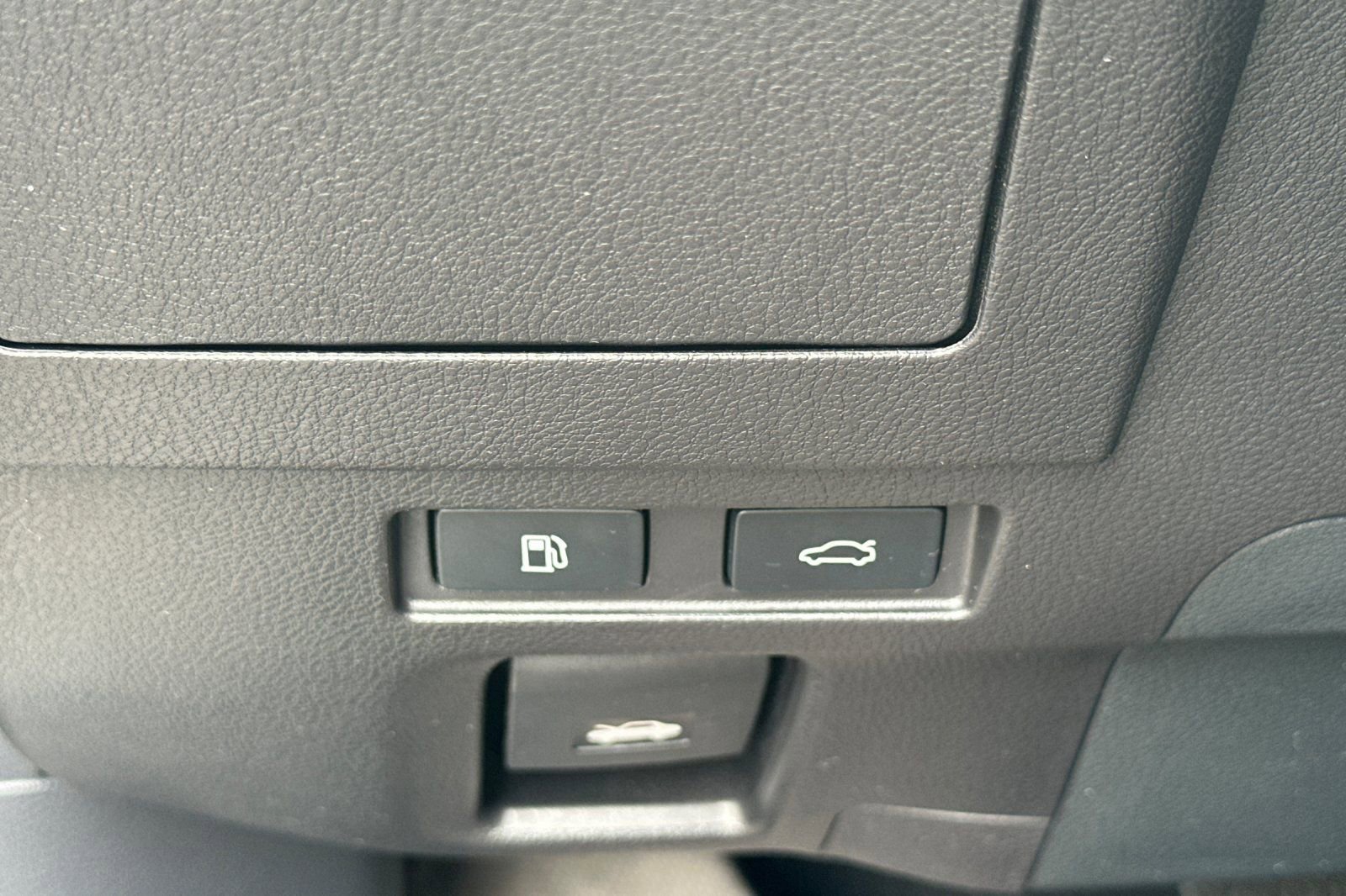 Used 2025 Lexus ES 350 w/ Premium Package FWD image 31